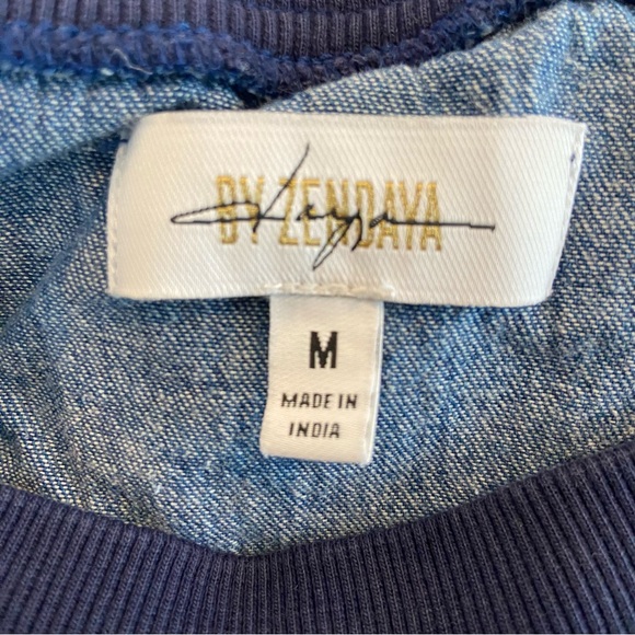 DAYA BY ZENDAYA Denim Crewneck Pullover Medium RARE - Picture 4 of 6